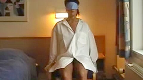 Frau und Mann haben Spaß mit Freund - free porn video