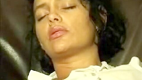Frau Judy wichst (by edquiss) - free porn video