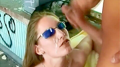Darum trägt sie also eine Sonnenbrille - free porn video