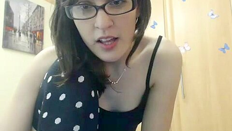 Cloe`s Webcamshow - Teil 1 - free porn video