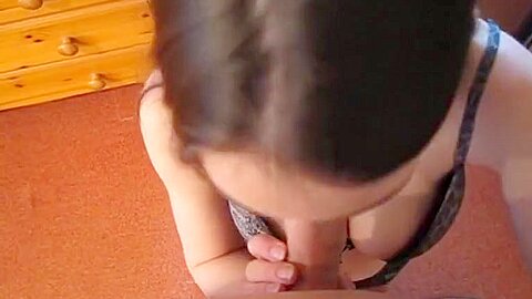 Bei Notgeiler Nachbarin Milch gegen Ficksahne getauscht - Teil 1 - free porn video
