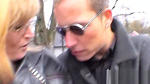 Ehe Schlampe hart gefickt - free porn video
