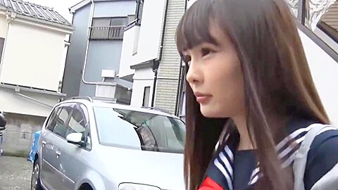 Shuri Atomi dominiert Lesben 23 - free porn video