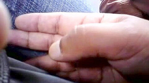 Tappen Mädchen im Bus - free porn video