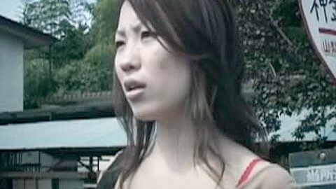 Japanische Mutter haarige Fotze gebohrt - free porn video