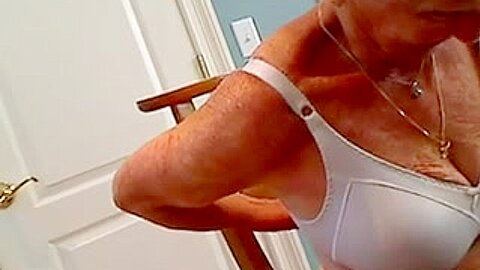 Oma 70 Jahre Irrumation - free porn video