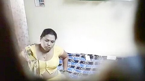 Indischer Arzt und indischer Bhabhi Sex in der Klinik - free porn video