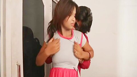 Meri Bra Khol Ke Dekho - Hindi Kurzfilm HD - free porn video
