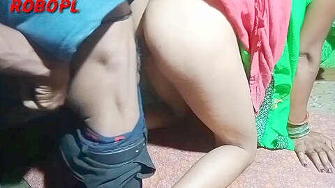 Indian Desi Sushila Didi Ki Doggy Style Bur Chudai Saree Uthake Green Screen Hot - free porn video