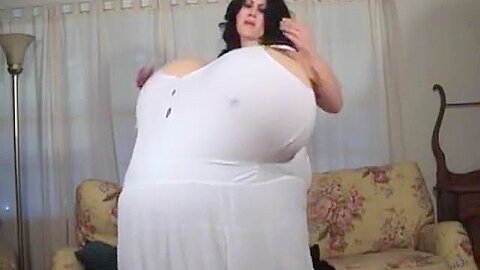 Bambi Blimp - free porn video
