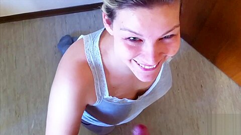 Fette Spermaladung auf meine Klamotten gespritzt - free porn video