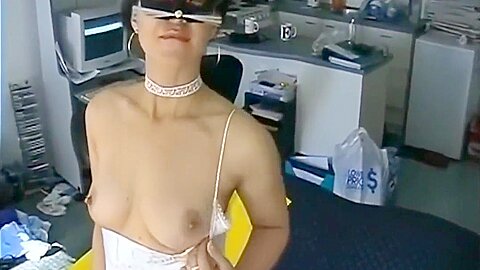 Freund als lebendes Urinal benutzt - free porn video