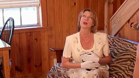 Kirchendame gefickt - free porn video