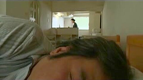 Moe Osawa, Kyouko Misaki Sex mit Young Man - free porn video