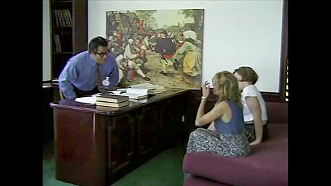 Molliges Schulmädchen gefickt - free porn video