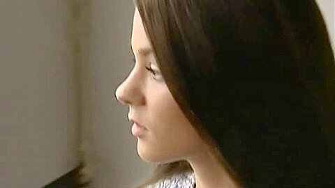 Erstaunlicher -jähriger teenager , der Analsex hat und Gesichtsbehandlung nimmt - free porn video