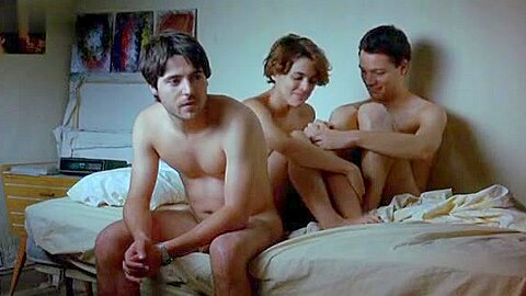 Adriana Ugarte in Castillos De Cartón (2009) - free porn video