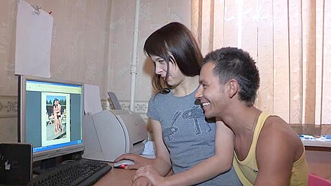 Teilen Freundinnen lieben Tunnel - free porn video