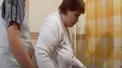Bbw auf der Couch gefickt - free porn video