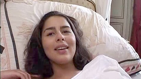 Französischer teenager Gaia - free porn video