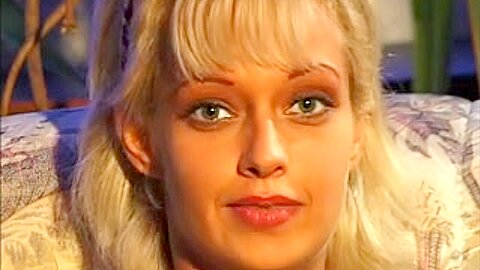 volljährig teenager zuerst anal mit großem Ladestock - free porn video