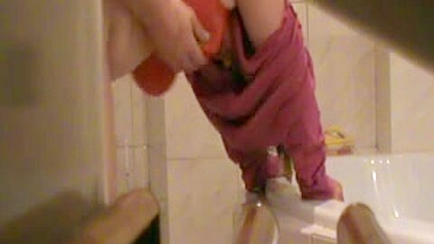 bbw molli im bad heimlich von hinten gefickt - free porn video