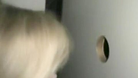 echte blonde Amateur glory hole Schlampe - free porn video