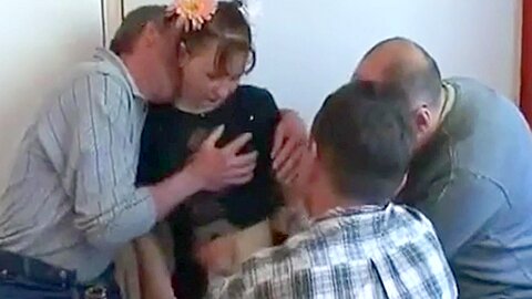 Amateur Alte Russen Gangbang Junge Brünette Babe - free porn video