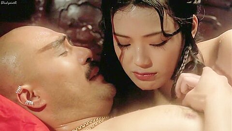 Sex und Zen II (1996) mit Shu Qi und Loletta Lee - free porn video