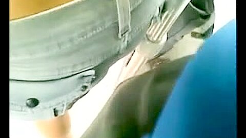 Encoxada 127: Deshalb reise ich gerne mit dem Bus. Verdammt, ja! - free porn video