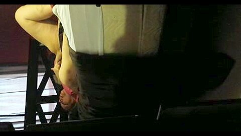 spycam teen Step mom reibt die Klitoris zum stöhnenden, zitternden Orgasmus - free porn video