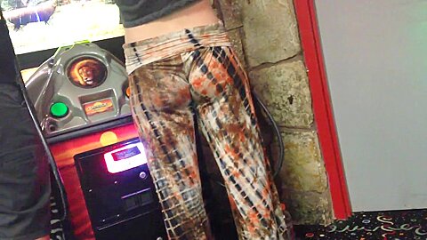 Yogahosen- Arcade Beute - free porn video