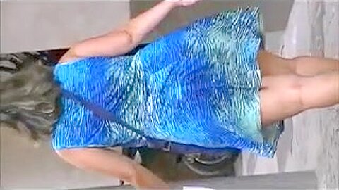 Reife Blonde PAWG BBW in einem engen blauen Kleid - free porn video