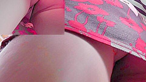 Öffentliches bus-upskirt-video mit nettem Mädchen im kurzen Kleid - free porn video