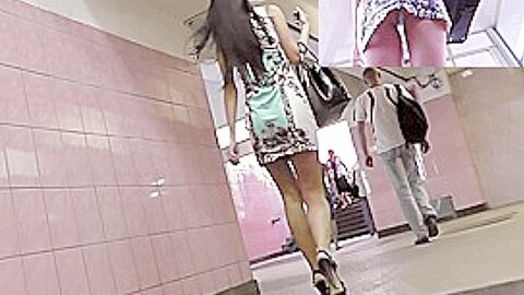 U-Bahn-Sommeranzug upskirt - free porn video