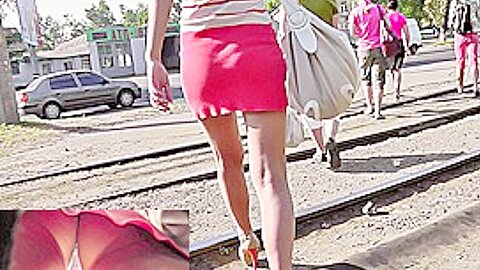 Riemen Höschen bis frecher roter Petticoat - free porn video