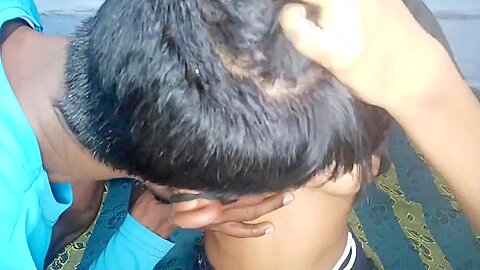 Sapna Ke Boyfriend Ne Sapna Ko Uske Ghar Mein Choda Jab Ghar Per Koi Nahin Tha Hindi Voice - free porn video