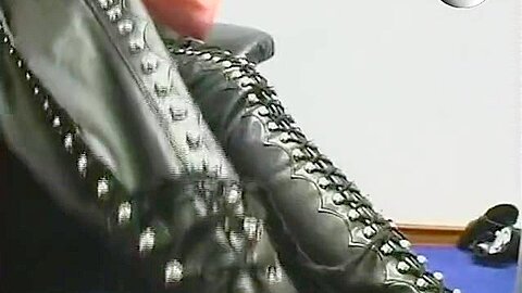 Wuerdest Du Diese Piercing Fotze Ficken Wollen ? - free porn video