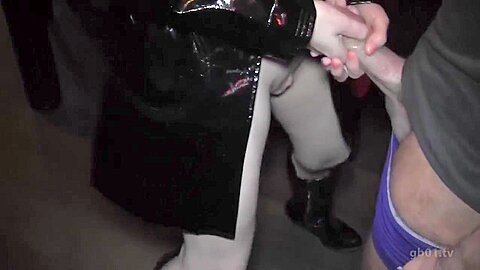 Gundula Extrem In Hamburg - Teil 2 - free porn video