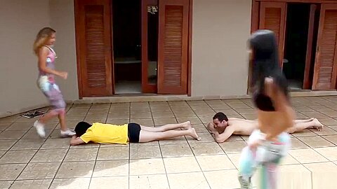 super sexy luder in ball-kicks-busting 004 - free porn video