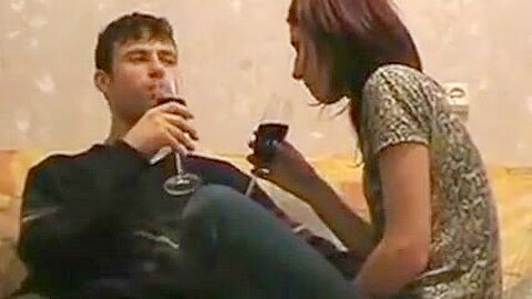 Russian teen haben einen tollen Fick - free porn video