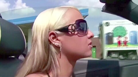 Hamburger Teeny fickt mit Fluechtling aus Afrika im Feld - free porn video