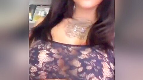 Katrin die schlampe raucht - free porn video