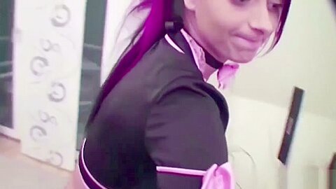 Sie Erwischt Ihn Mit Der Suessen Putzfrau Und Fickt Mit - free porn video