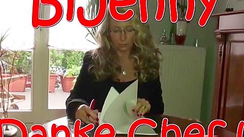 Geile Milf Mit Mega Titten Von Chef Auf Arbeit Gefickt - free porn video