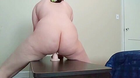Fotze rides a dildo - free porn video