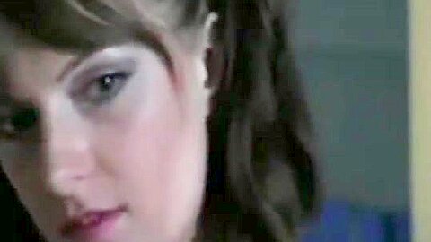 Tolerante Tochter - Mutter treibt es mit Teenies Freund - free porn video