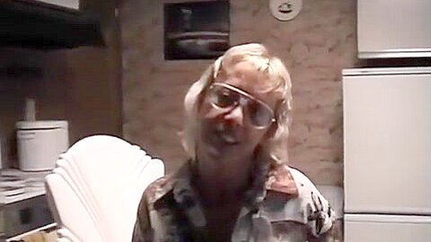 Oma Thea - free porn video