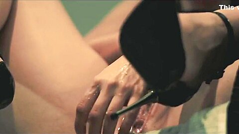 The Good Wife - Hotwife Jen fistet sich selbst - free porn video
