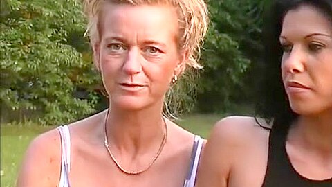 Deutsche Lesben 1 - free porn video